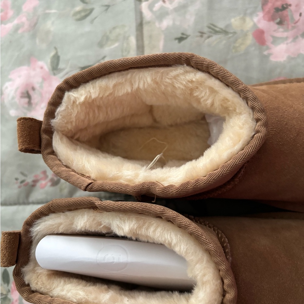 UGG Chestnut Tan Suede Classic Mini or Ankle Boots New never worn
